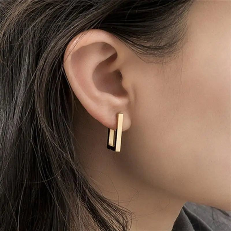 Square Hoops – Minimal Gold Studs